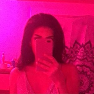 Meet your Posher, Aida